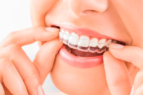 cosmetic dentist in cancun mexico